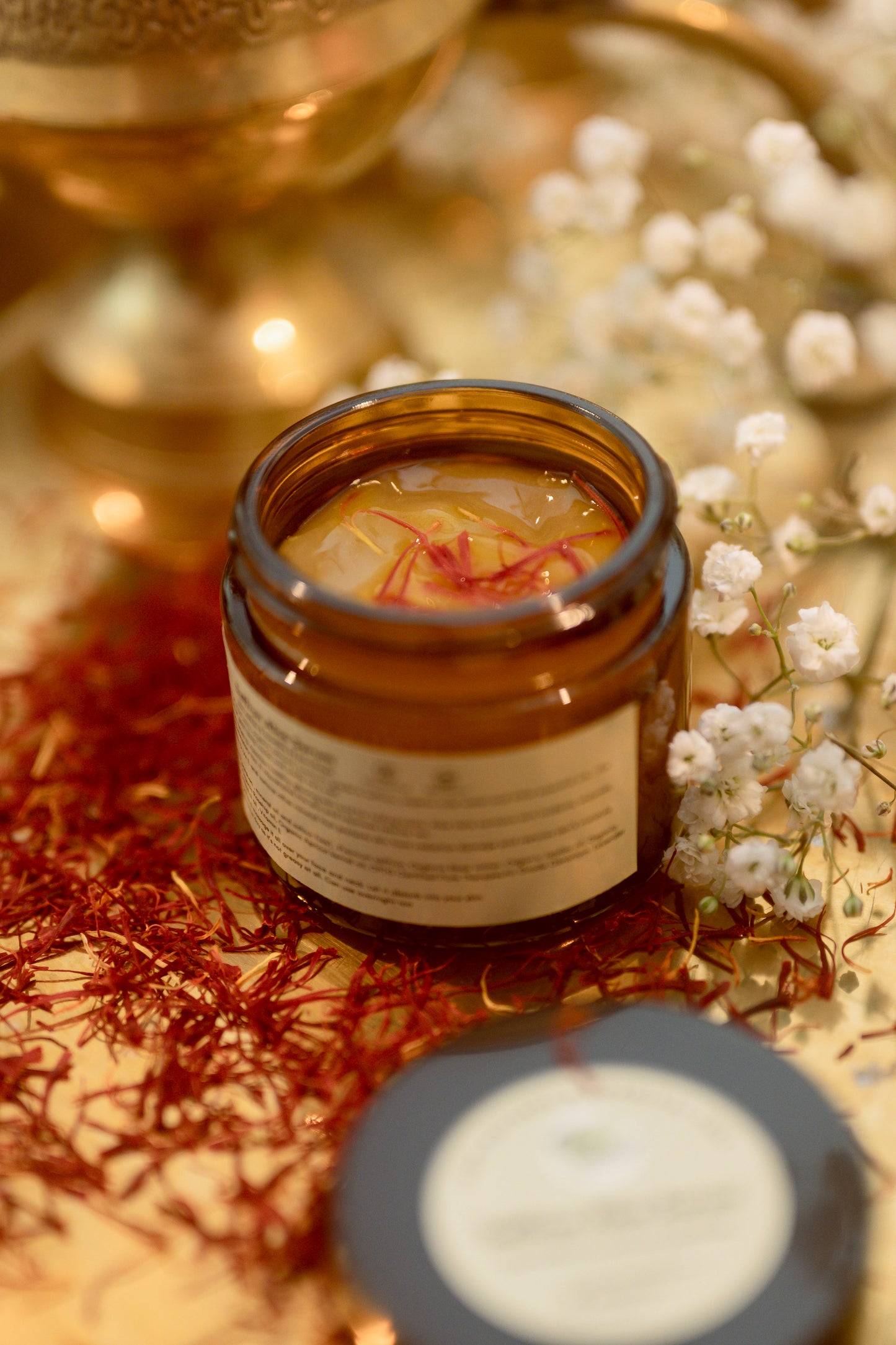 Saffron aloe gel serum